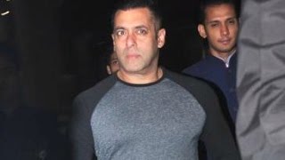 Salman Khan Looks Annoyed After Missing His Flight!