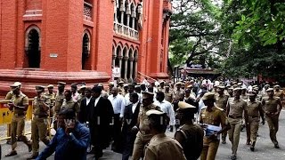 Madras HC sets disciplinary rules against unruly lawyers