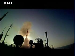 भारतीय नौसेना ने किया बराक-8 मिसाइल का सफल परीक्षण