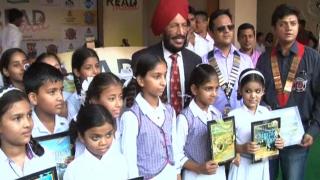 एस.चाँद ग्रुप की रीड इंडिया कैम्पेन में पहुंचे फ्लाइंग सिख मिल्खा सिंह