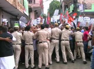जनकपुरी विधायक राजेश ऋषि पर महिला उत्पीड़न का आरोप, FIR दर्ज