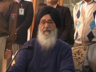 Congress Satta ke Liye Hindu-Sikh ko lada Rahi Hai : Badal