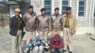 1 किलो 602 ग्राम चरस सहित पंजाब के दो युवक गिरफ्तार