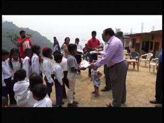 बच्चों के लिए वरदान गमरू विलेज स्कूल