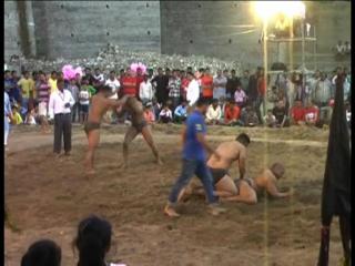 श्री नैना देवी में पहलवानों ने दिखाए कुश्ती के जौहर