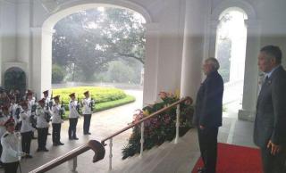 Ceremonial welcome for PM Modi in Singapore