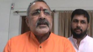 केंद्रीय मंत्री गिरिराज सिंह ने साधा सपा सरकार पर जमकार हमला