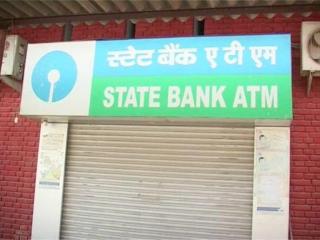 लघु सचिवालय में लूट का प्रयास, 2 घंटे तक ATM तोड़ते रहे चोर