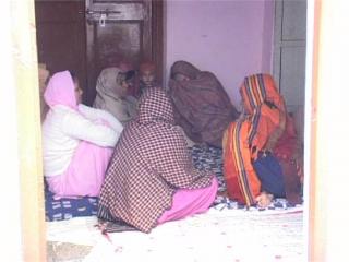 पंजाब के माछीवाड़ा में शादी से लौट रहे परिवार की कार नहर में गिरी