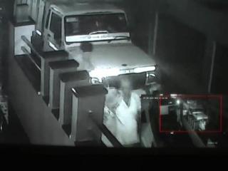 कुख्यात बदमाश झोटा ने व्यापारी से रिवाल्वर दिखाकर मांगी फिरौती, CCTV में कैद