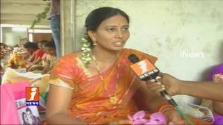 Womens Offers Varalaxmi Vratam at Temple in Warangal | iNews