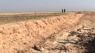 Islamic State Buried Thousands in 72 Mass Graves