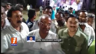 Clash Over Ganesh Idols At Satyanarayanapuram | Vijayawada | iNews