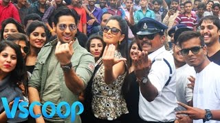 Sidharth Malhotra & Katrina Kaif's Epic Moon-Walk With Traffic Police - VSCOOP