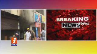 Car Decors Catches Fire at Punjagutta - Hyderabad - iNews