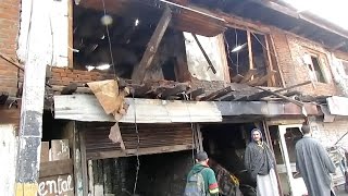 कुपवाड़ा के मुख्य बाजार में लगी आग, 45 दुकानें जली