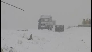भारी बर्फबारी से श्रीनगर-लद्दाख हाइवे बंद