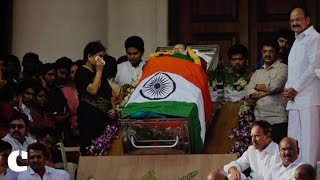 Politicians React to Jayalalithaa's Death
