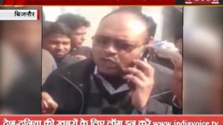 mla mohmmad gaji say abusive words to Officer