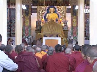 तिब्बती धर्म में भी होता है ओम नम : शिवाय का जाप