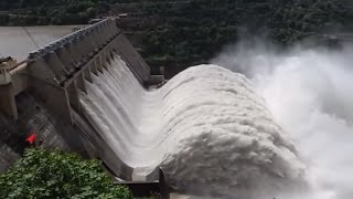World's Largest Dam Demolition - World most shocking floods Videos - Amazing flash flood on the Road