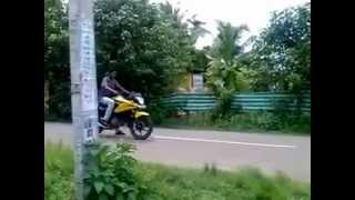 Kerala Road Accident - Malayalam Funny bike stunts