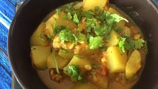 Ghiya Badiyan Sabji Hindi Recipe | Lauki Curry with Vadi Squash