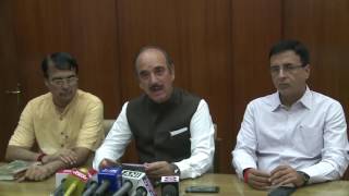 AICC Press Briefing by Ghulam Nabi Azad and Randeep surjewala, in Parliament, July 31, 2017