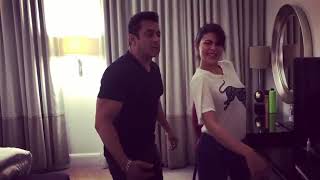 Salman Khan Dance With Jacqueline On Chalti Hai Kya 9 se 12 - Judwaa 2