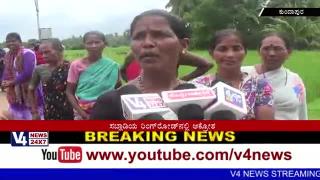 Protest against Sabladi Ringroad Sanding in By the Kundapura Villagers