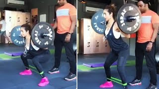 Malaika Arora HARD WORKOUT In Gym - Watch Video