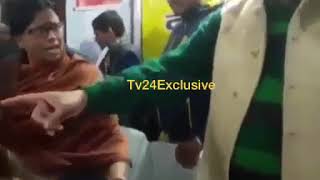 BJP MP rekha verma and MLA shashank trivedi supporters fighting || sitapur || indian FIGHT ||