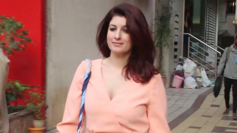 Twinkle Khanna SPOTTED With Mystery Friend At Bandra