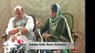 Mehbooba loses cool at press meet; condemns stone-pelting
