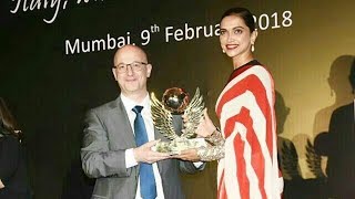 Deepika Padukone Receiving The Prestigious Volare Award 2018