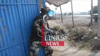 Army convoy attacked in Kashmir, jawan injured