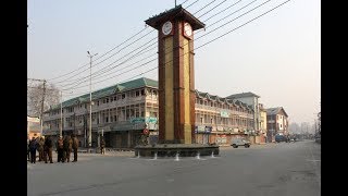 Shutdown, mobile services suspension marks Jan 26 in Kashmir