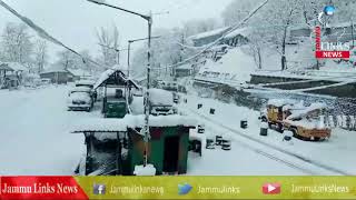 Jammu-Srinagar highway shut for second day due to snowfall