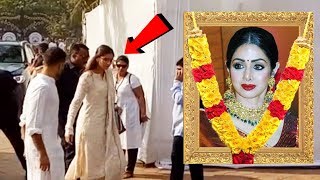 Sonam Kapoor With Boyfriend Anand Ahuja ARRIVES At Sridevi's Funeral
