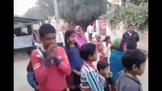 LIVE VIDEO -गाँव में निकला अजगर दहशत में लोग