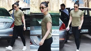 Kareena Kapoor’s Looking HOT, Spotted Outside GYM Post Workout