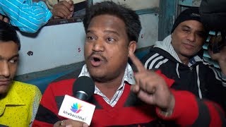 Gujarat Election 2017 : Debate among people traveling on Trains