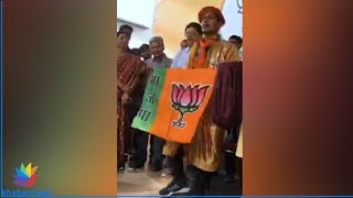 Magician wants a vote for the BJP in Gujarat Elections 2017