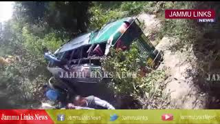 Bus ferrying students to picnic meets with accident in Reasi, 16 hurt