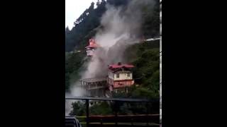 Landslide Near Shimla / भूस्खलन की लाइव तस्वीरें
