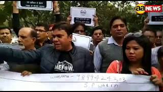 Noida resident protest against builders at Patel Chowk