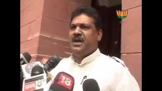 BJP Byte: Illegal activity by Shahrukh Khan Issue and IPL match fixing: Sh. Kirti Azad: 17.05.2012