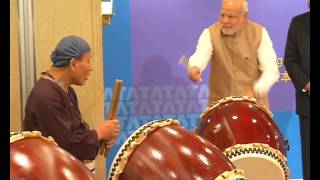 PM inaugurates TCS Japan Technology&Cultural Academy Soukoukai by beating ceremonial Japanese Drum