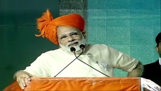 PM Shri Narendra Modi addresses public meeting in Navsari, Gujarat : 29.11.2017