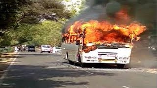 ਜਦੋਂ ਸਵਾਰੀਆਂ ਨਾਲ ਭਰੀ ਚੱਲਦੀ ਬੱਸ ਨੂੰ ਅਚਾਨਕ ਲੱਗੀ ਅੱਗ | Fire In Bus At Abohar